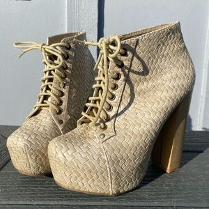 Funky chunky booties with weave pattern